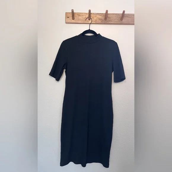 Old Navy | Dresses | Old Navy Ribbed Mock Neck Midi Sweater Dress